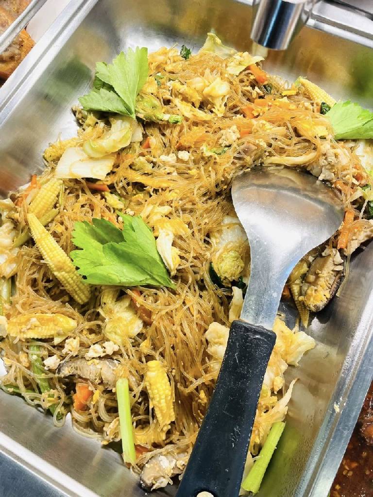 ภาพบรรยากาศเพื่อนกันชาบู 21 ภาพบรรยากาศเพื่อนกันชาบู 21